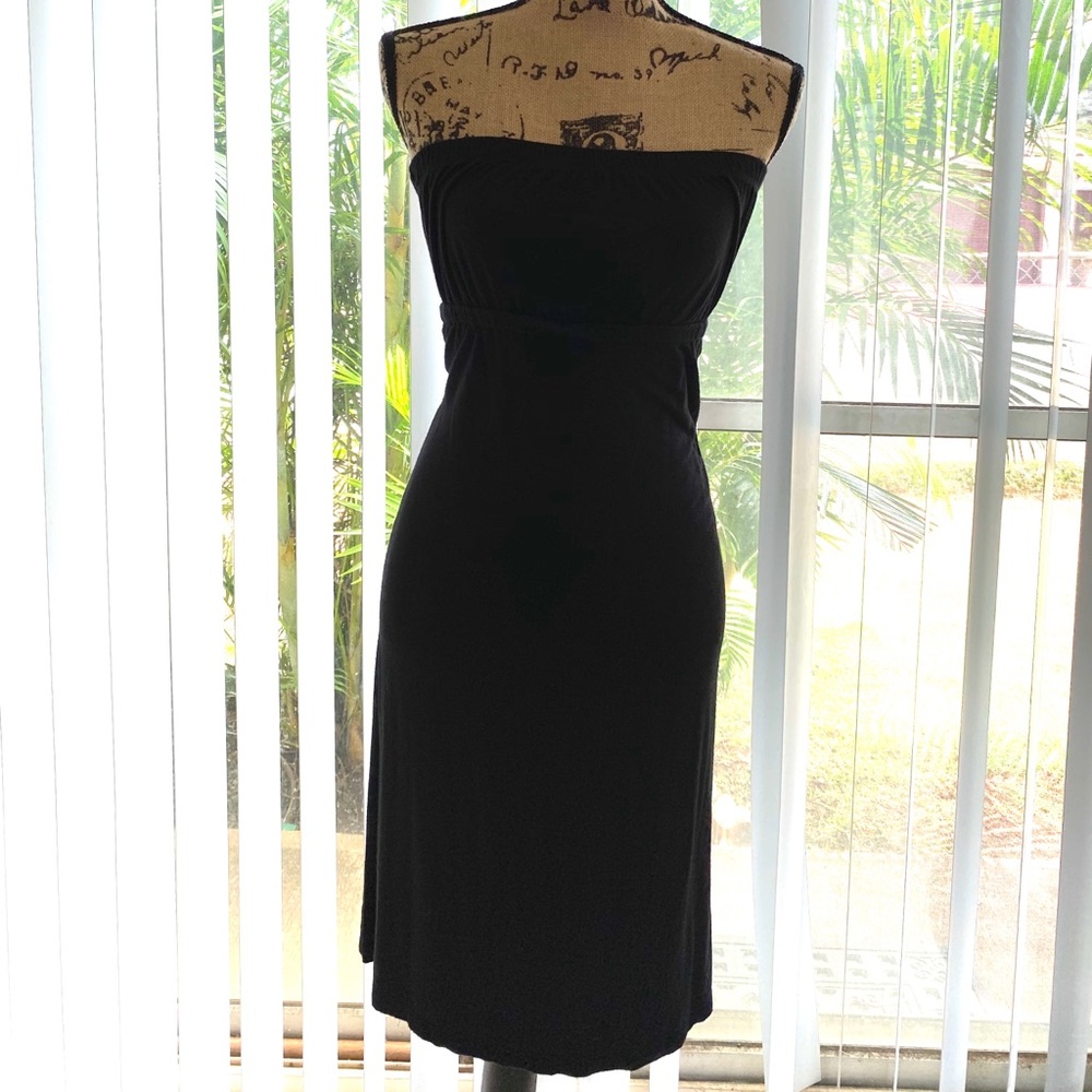Due, maternity strapless dress
